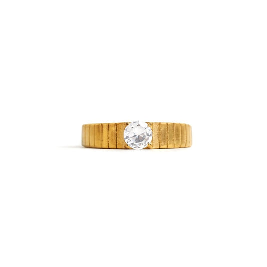 Elegant Ribbed CZ Ring - 0.5 Carat Centerpiece, 18k Gold Plated