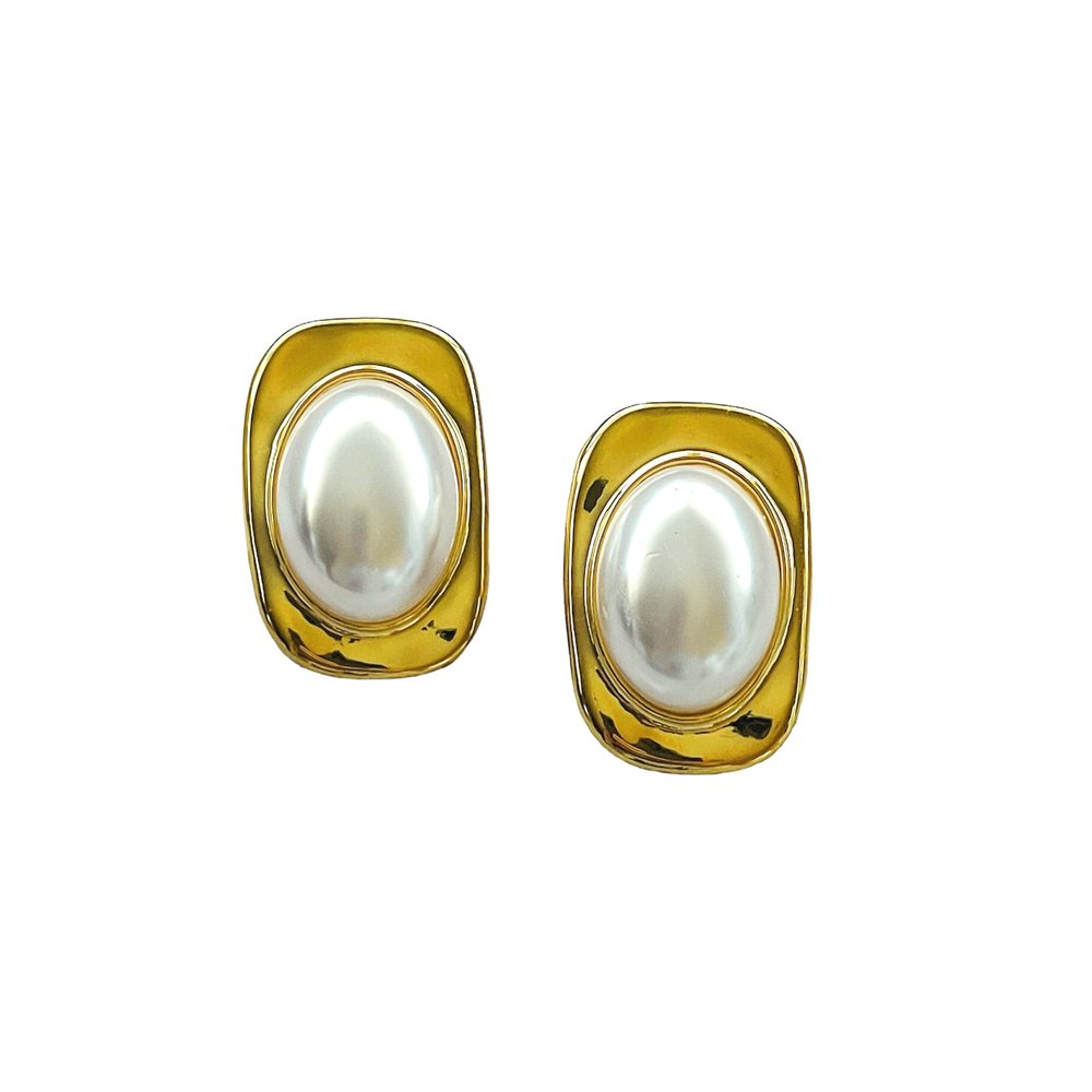 Big Pearl Rectangle Earrings