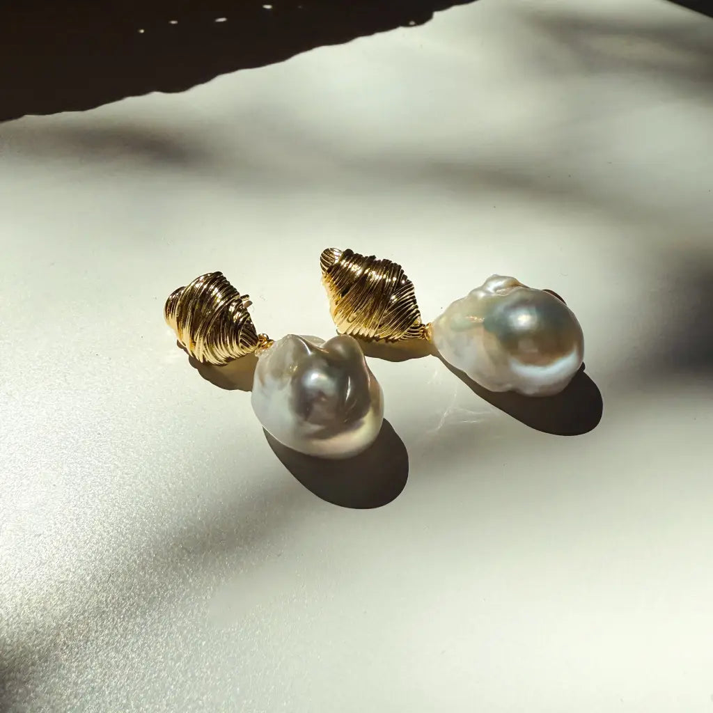 drop_seashell_pearls_2