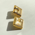retro_square_earrings_5