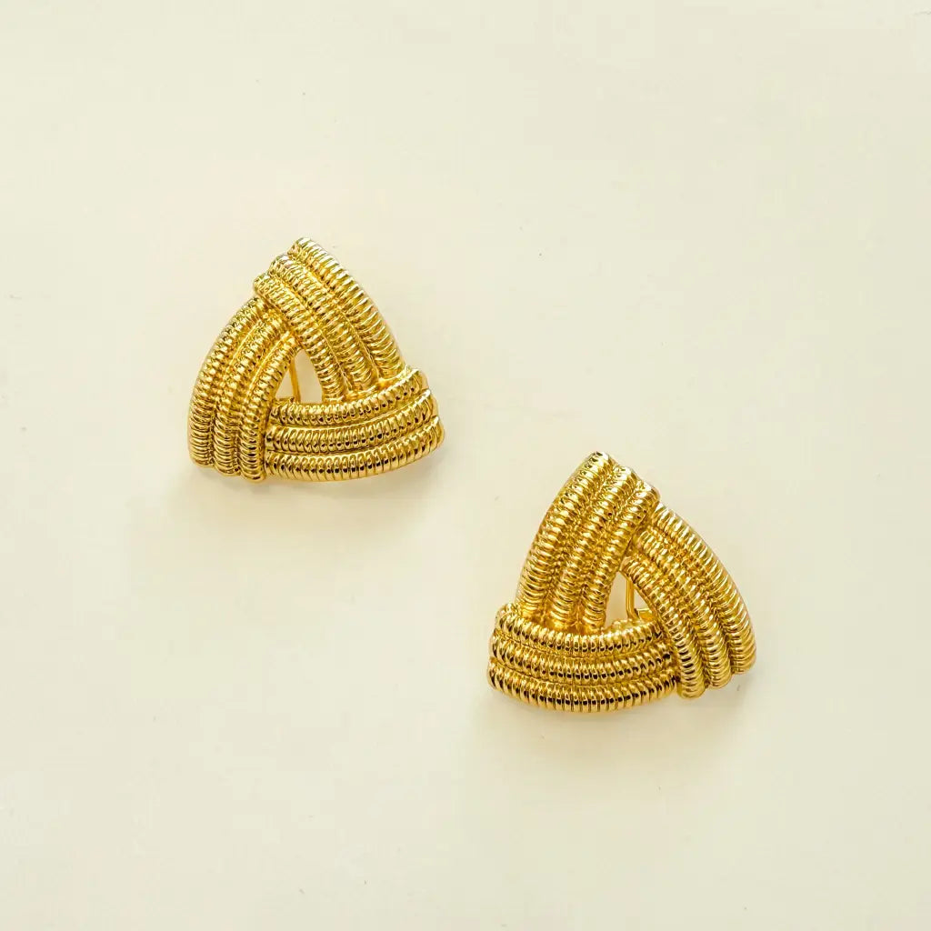 triangle_gold_studs_4